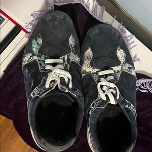 Women's Athletic Shoes in Black and Blue